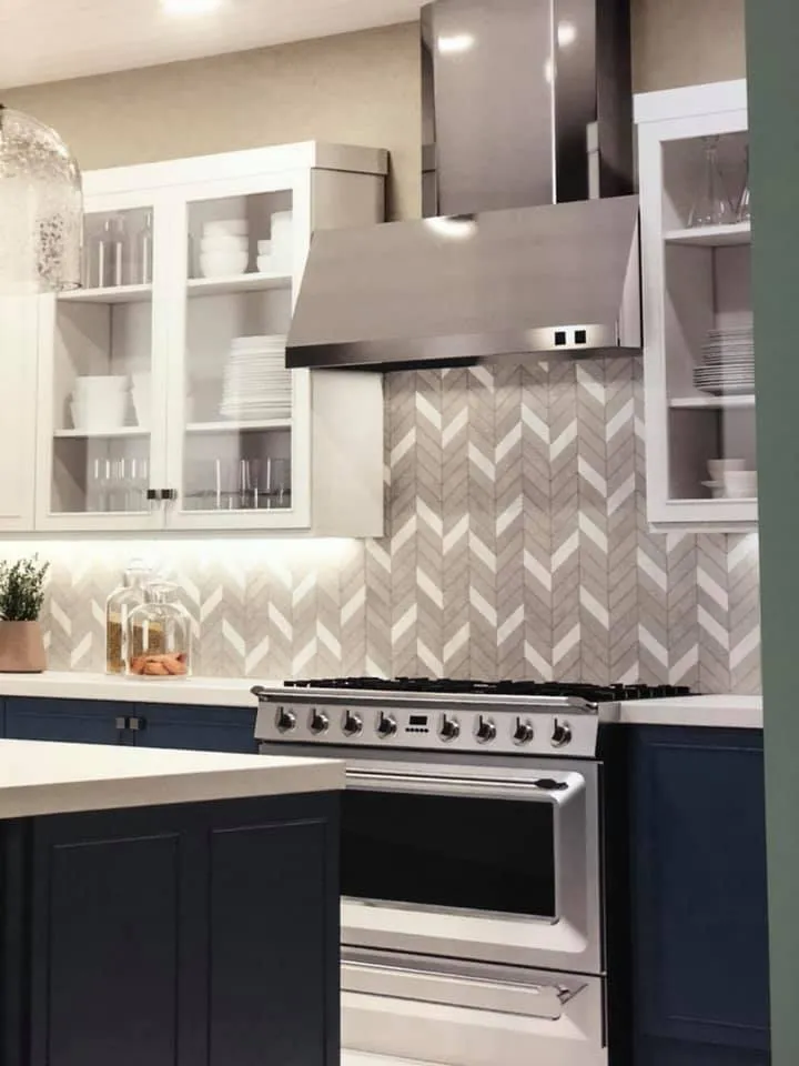 106397249_170775104489867_75245340942366350_n-1920w2